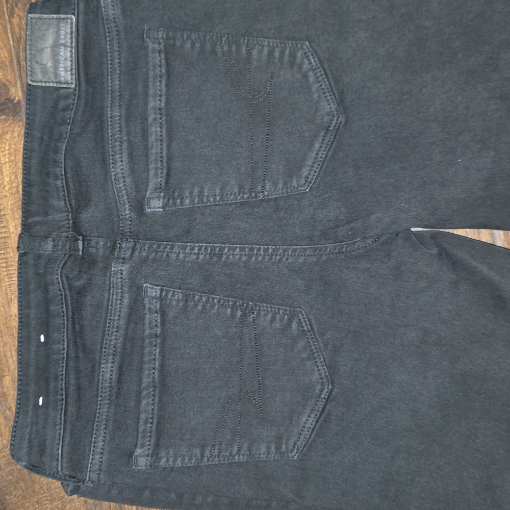 American Eagle High Rise Ripped Jeggings Size 4 - Picture 6 of 6